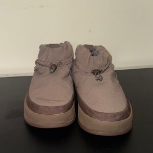 Brown lululemon wunder puff mini boot